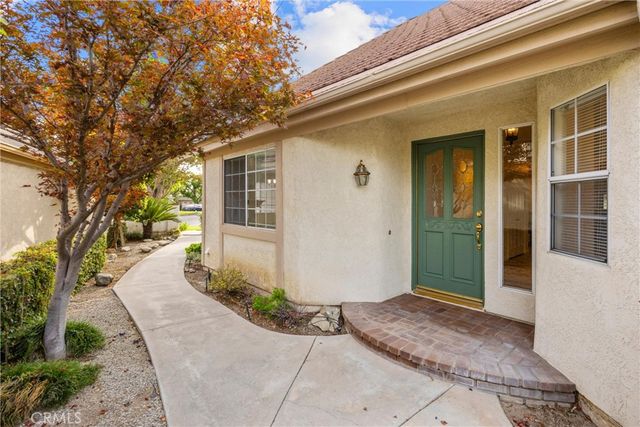 2164 Pinot Circle, Upland, CA 91784