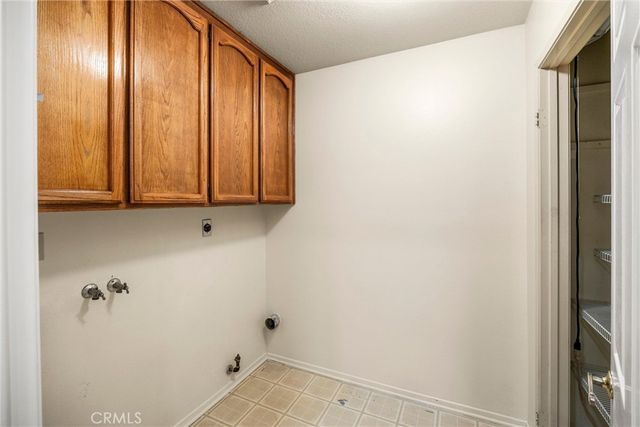 2164 Pinot Circle, Upland, CA 91784