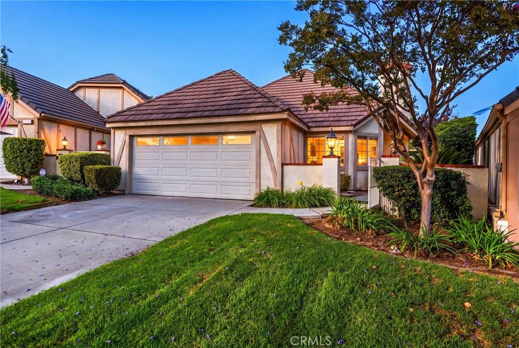2164 Pinot Circle, Upland, CA 91784