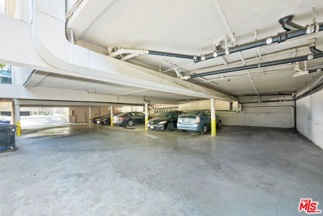613 Westbourne Drive, West Hollywood, CA 90069