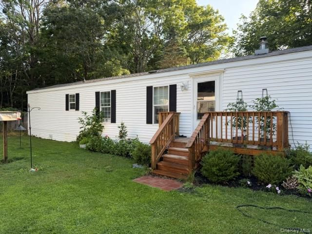 1538 Speonk Riverhead Road 7 Circle Drive, Speonk, NY 11972