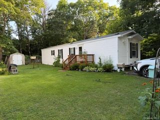 1538 Speonk Riverhead Road 7 Circle Drive, Speonk, NY 11972