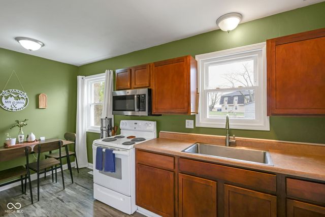 449 S Peru Street, Cicero, IN 46034