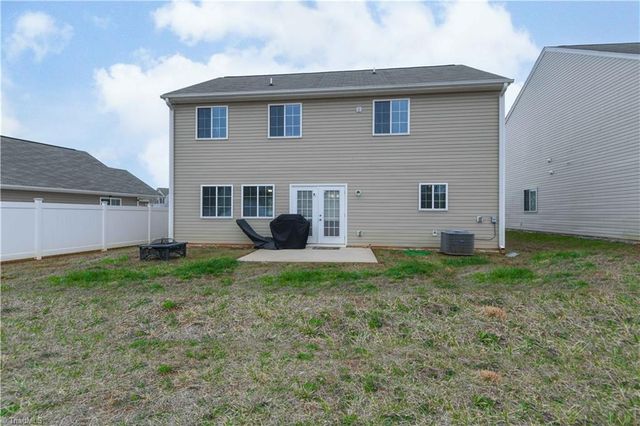 3805 Bissett Way, Greensboro, NC 27405