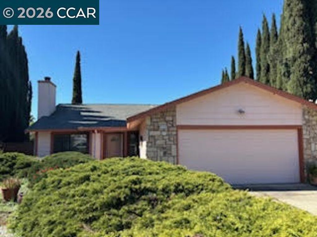 4153 S Royal Links Cir, Antioch, CA 94509