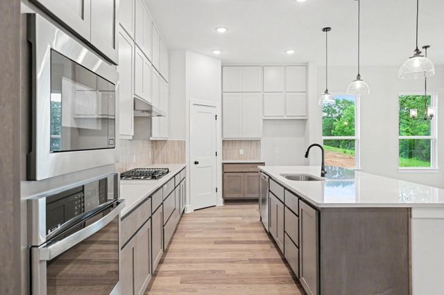 4536 Road 66112, Dayton, TX 77535