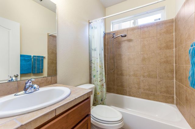 2008 Vernon Drive SE, Albuquerque, NM 87123