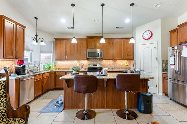 2008 Vernon Drive SE, Albuquerque, NM 87123