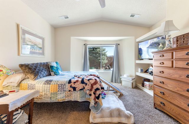 2008 Vernon Drive SE, Albuquerque, NM 87123