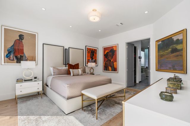 2130 Stanmore, Houston, TX 77019
