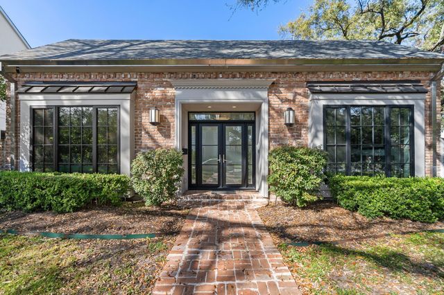 2130 Stanmore, Houston, TX 77019