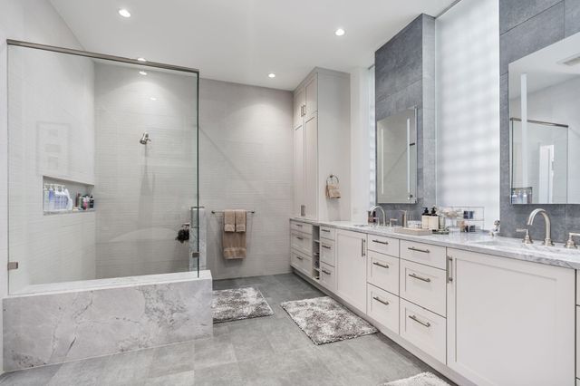 2130 Stanmore, Houston, TX 77019