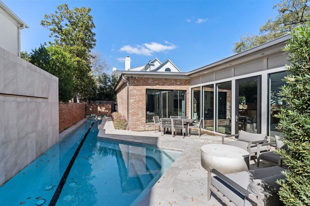 2130 Stanmore, Houston, TX 77019