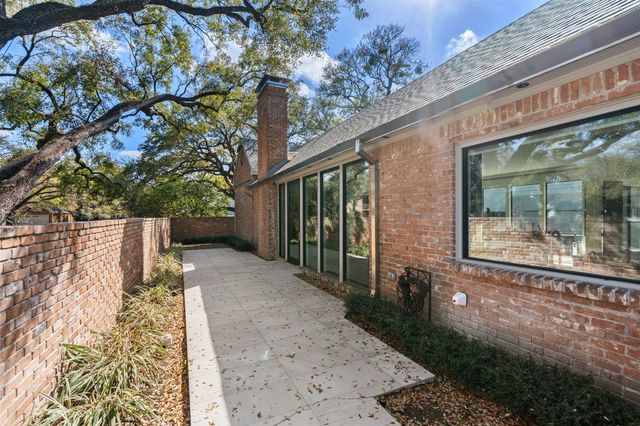 2130 Stanmore, Houston, TX 77019