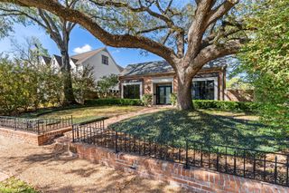 2130 Stanmore, Houston, TX 77019