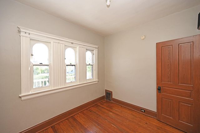 2207 Scott Street, Covington, KY 41014