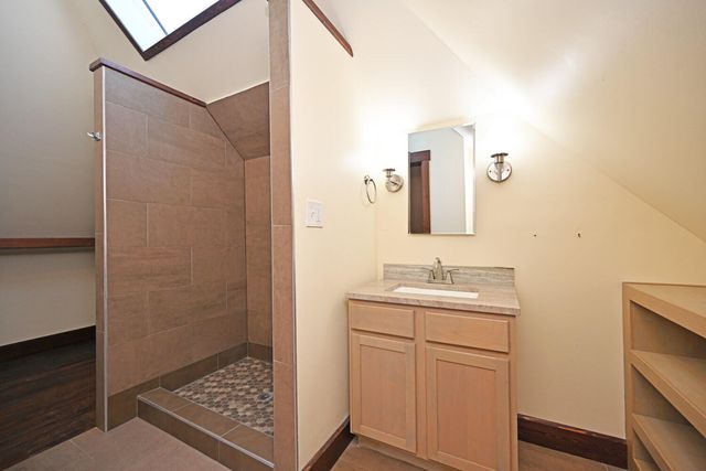 2207 Scott Street, Covington, KY 41014