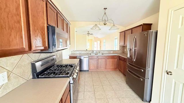 168 Lake Washington DR, Kyle, TX 78640