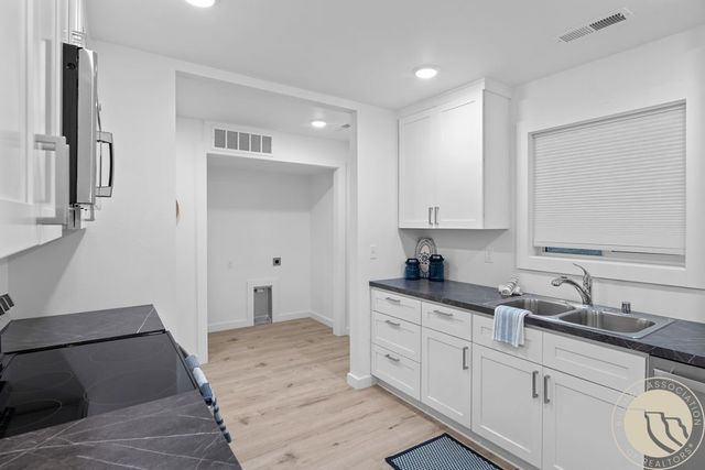 218 Reda LANE 4, Billings, MT 59105