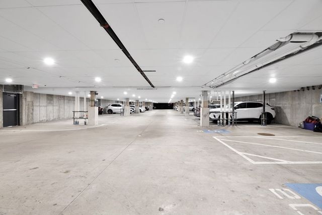 4945 Washington 412, Boston, MA 02132