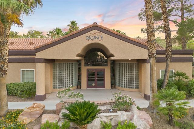 9325 West Desert Inn Road 190, Las Vegas, NV 89117