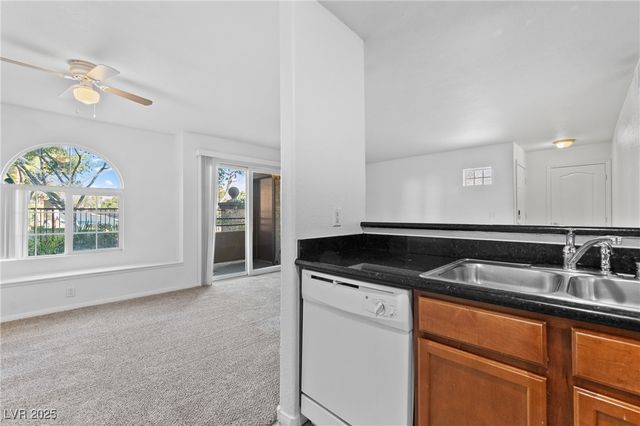 9325 West Desert Inn Road 190, Las Vegas, NV 89117