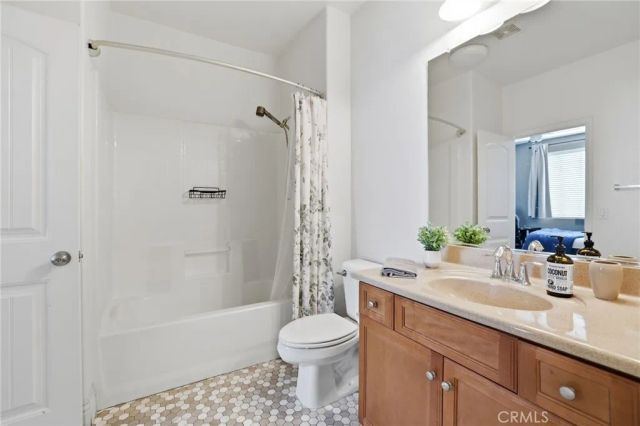 15134 Honey Pine, Fontana, CA 92336