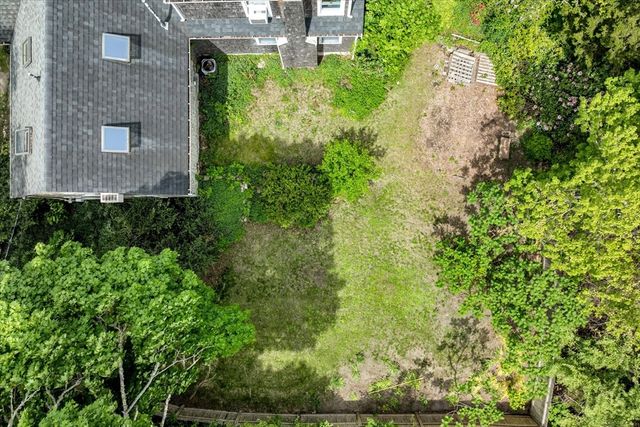 2231 Meetinghouse Way, Barnstable, MA 02668