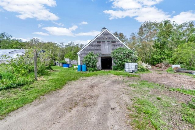2231 Meetinghouse Way, Barnstable, MA 02668