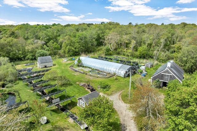 2231 Meetinghouse Way, Barnstable, MA 02668