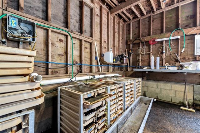 2231 Meetinghouse Way, Barnstable, MA 02668