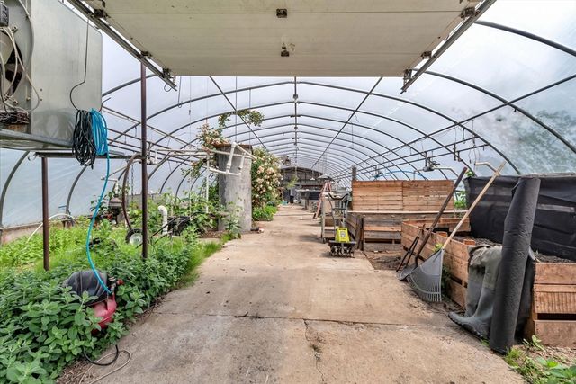 2231 Meetinghouse Way, Barnstable, MA 02668