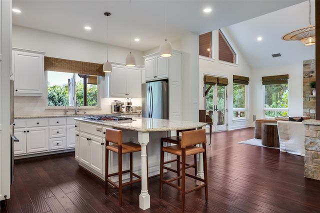 9512 Vera Cruz RD, Austin, TX 78737