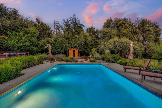 9512 Vera Cruz RD, Austin, TX 78737
