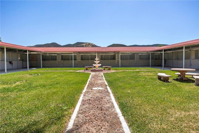37055 De Portola Rd, Temecula, CA 94592