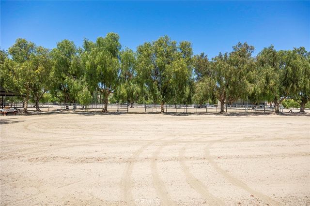 37055 De Portola Rd, Temecula, CA 94592
