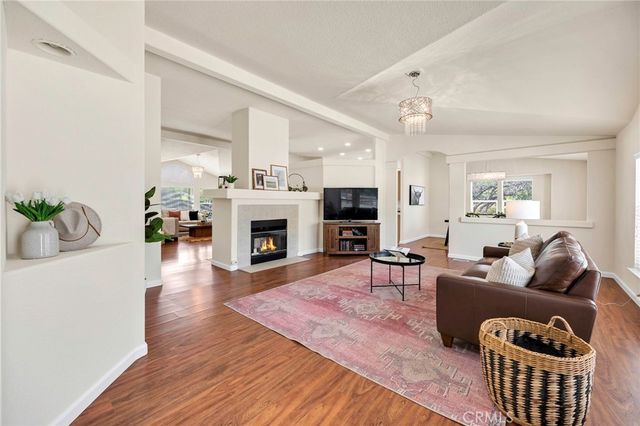 37055 De Portola Rd, Temecula, CA 94592