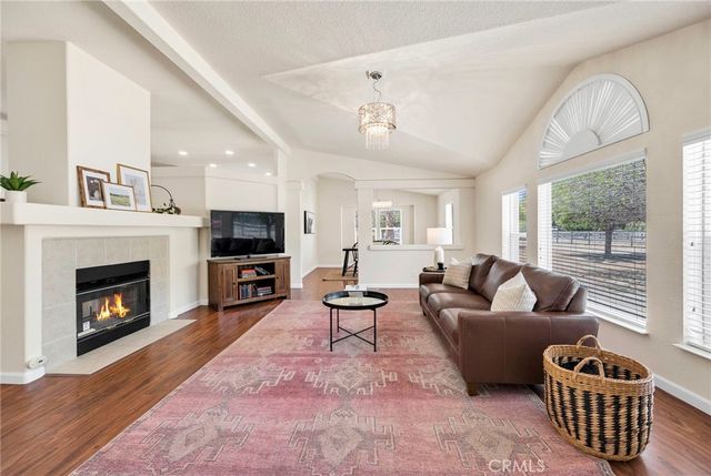 37055 De Portola Rd, Temecula, CA 94592