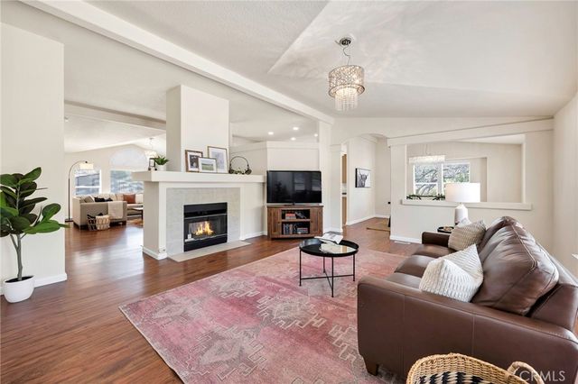 37055 De Portola Rd, Temecula, CA 94592