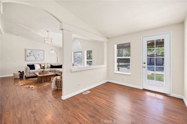 37055 De Portola Rd, Temecula, CA 94592