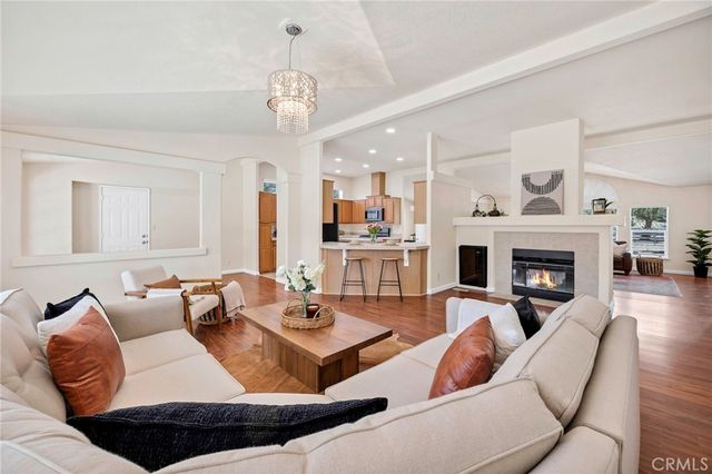 37055 De Portola Rd, Temecula, CA 94592