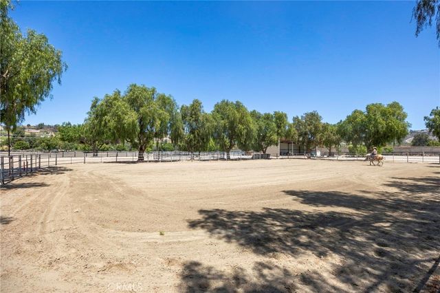 37055 De Portola Rd, Temecula, CA 94592