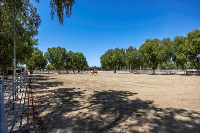 37055 De Portola Rd, Temecula, CA 94592