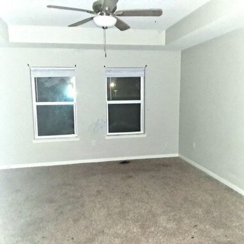 207 E Mccoulskey Street, Terrell, TX 75160