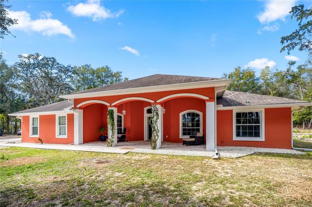8490 SE 110TH STREET ROAD, Belleview, FL 34420