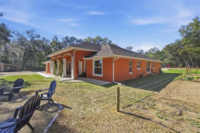 8490 SE 110TH STREET ROAD, Belleview, FL 34420