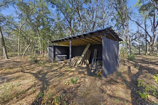 8490 SE 110TH STREET ROAD, Belleview, FL 34420