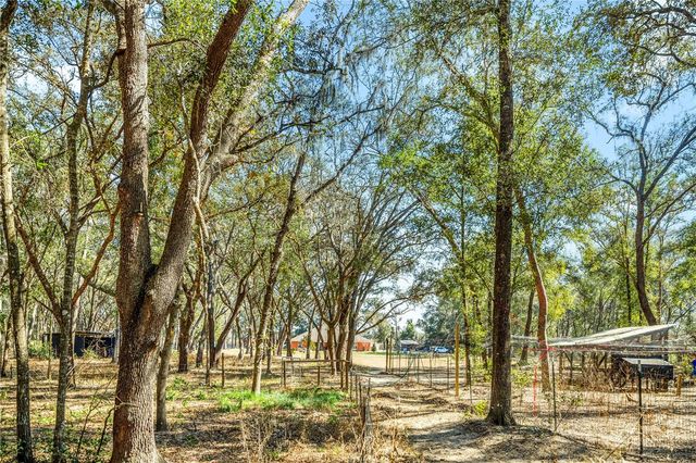 8490 SE 110TH STREET ROAD, Belleview, FL 34420