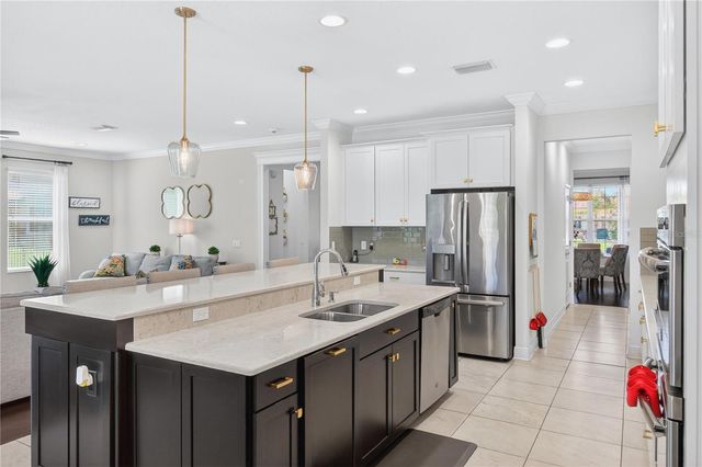 3905 AQUILLA DRIVE, Lakeland, FL 33810