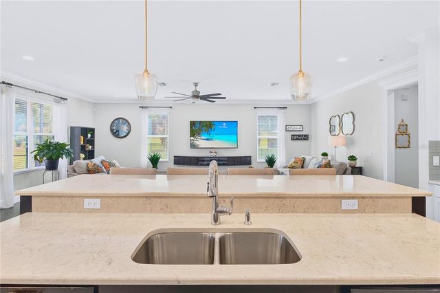 3905 AQUILLA DRIVE, Lakeland, FL 33810